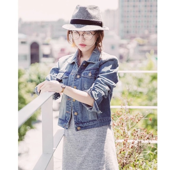 Jean jacket - Picture 3 of 8